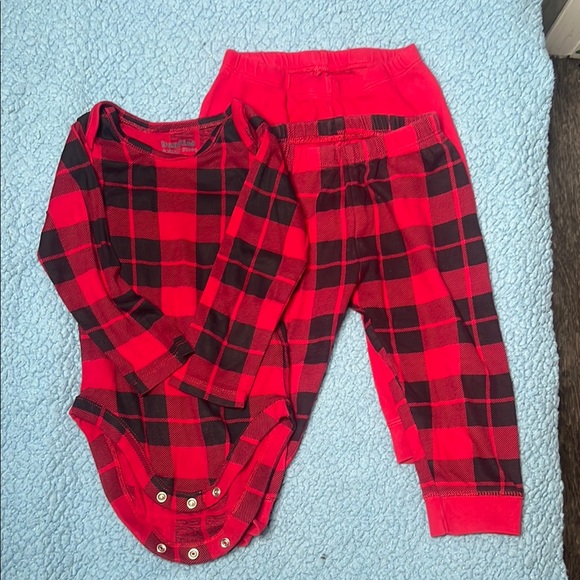 The Children's Place Red and Black Plaid Kids Matching Set - Picture 1 of 7